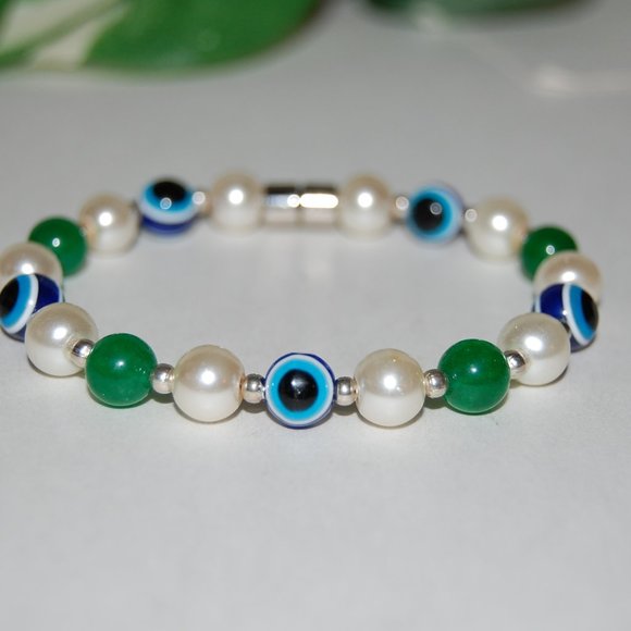 Evil Eye Bracelet,Pearl and Jade Bracelet,Good Luck Bracelet,Magnetic Closure - Picture 3 of 4